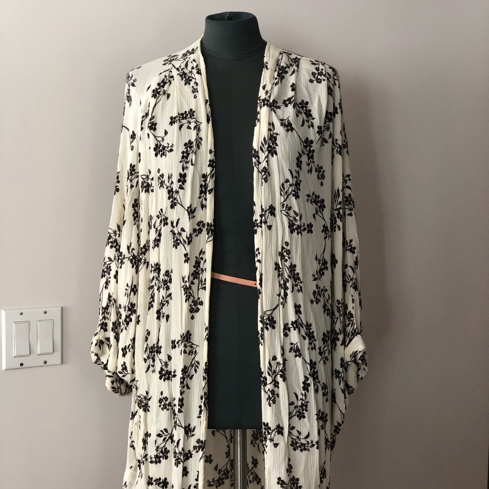Beautiful Kimono Style Outerwear